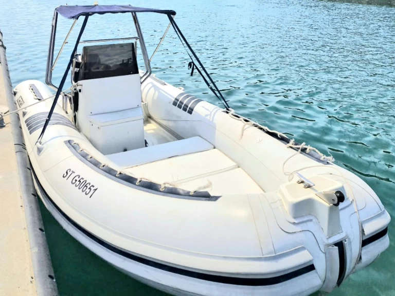 Yacht hire L'Estaque cheap STILMAR600