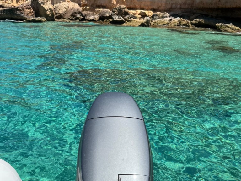 RIB hire in Ibiza Town - Sacs Sacs S 540 Young