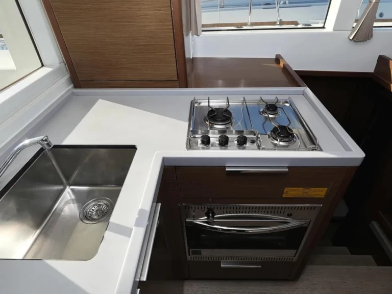 Catamaran to hire Limassol Marina at the best price