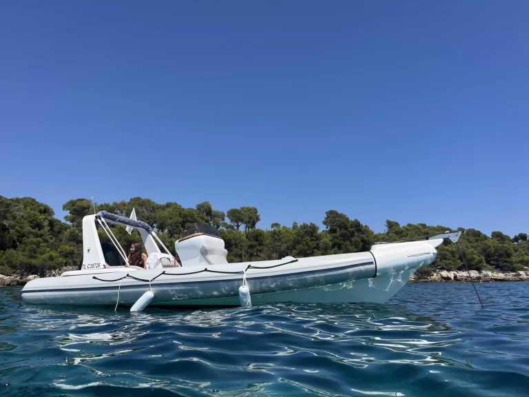 Arimar X-Cellence 730 charter bareboat or skippered in  Mandelieu-la-Napoule