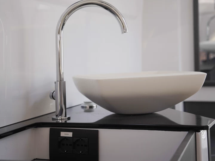 Motorboat hire in Torre Annunziata - Pirelli Pirelli 42 EFB