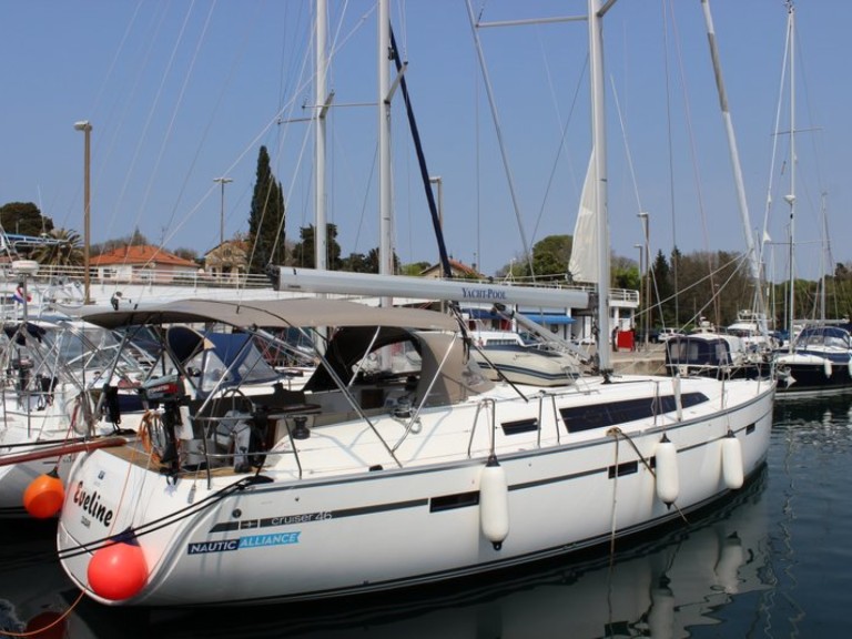 Hire a Bavaria Cruiser 46 Biograd na Moru