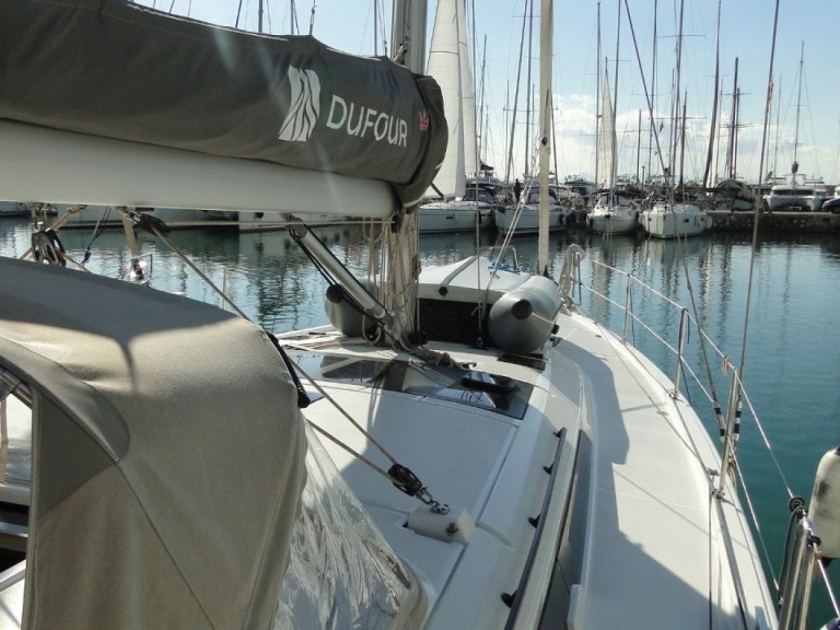 Hire a Dufour Dufour 470 Alimos