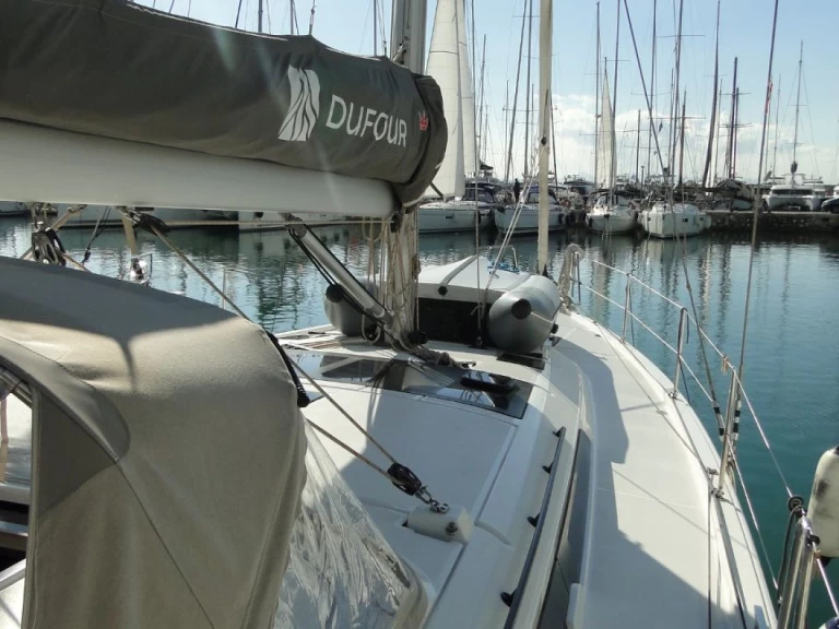 Hire a Dufour Dufour 470 Alimos