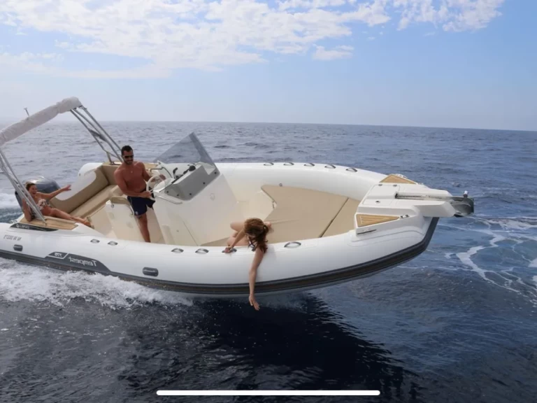 Charter a Capelli Tempest 775 in Mandelieu-la-Napoule on Samboat