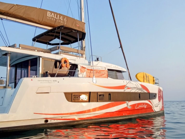 Charter a Bali Bali 4.6 in Cannes on Samboat