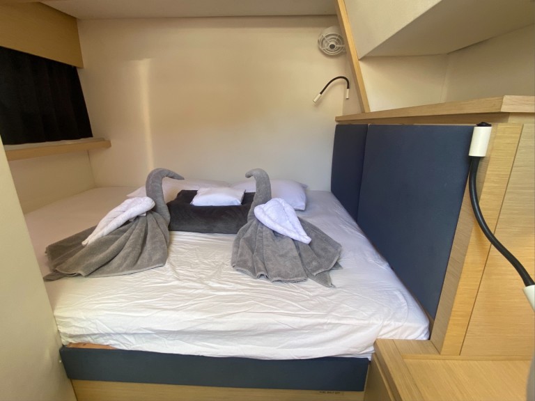 Hire Catamaran with or without skipper Fountaine Pajot Road Town