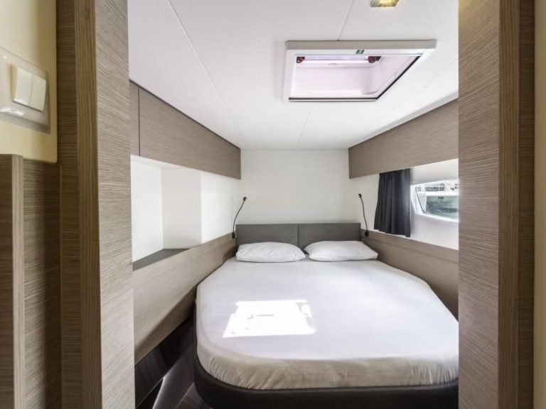 Yacht charter Road Town - Fountaine Pajot Elba 45 on SamBoat