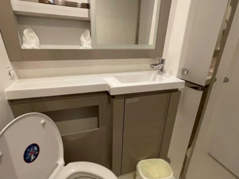 Hire a Fountaine Pajot Elba 45 Road Town