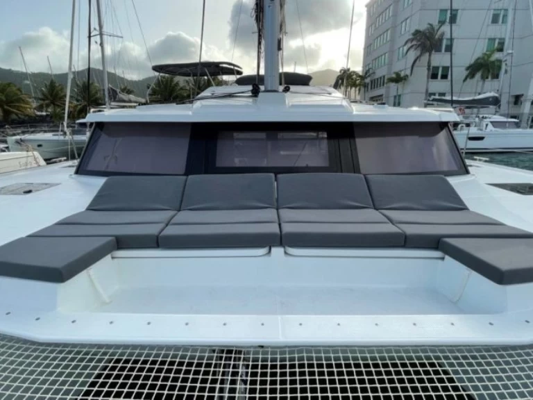 Catamaran hire in Road Town - Fountaine Pajot Elba 45