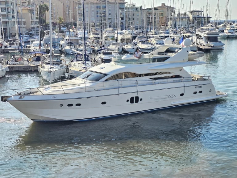Luxury Yacht hire in Saint-Raphaël - vz 68