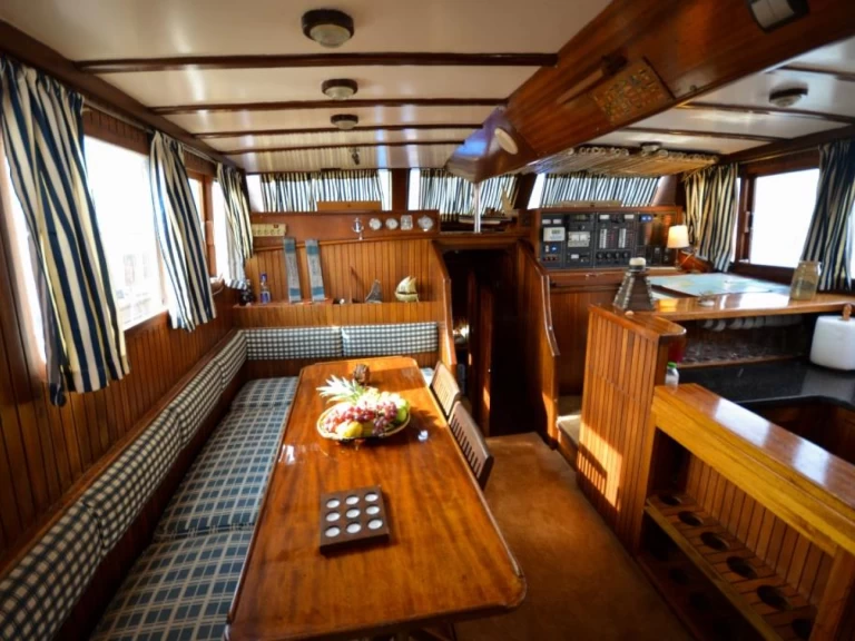 Hire a Custom Made Gulet Skiathos