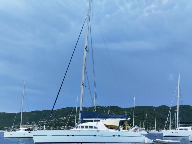 Motorboat to hire Nice Ferry Port at the best price