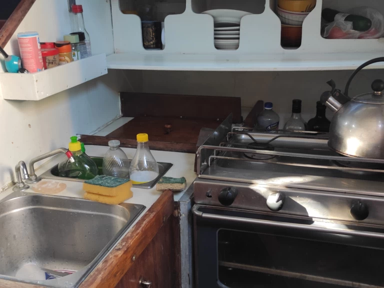 Yacht hire Trapani cheap Champagne