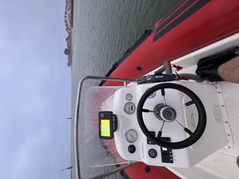 Yacht hire Bénodet cheap Pro 15 Man