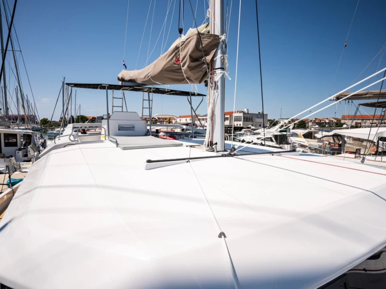 Catamaran hire in Pirovac - Dufour Dufour Catamarans 48 Sail