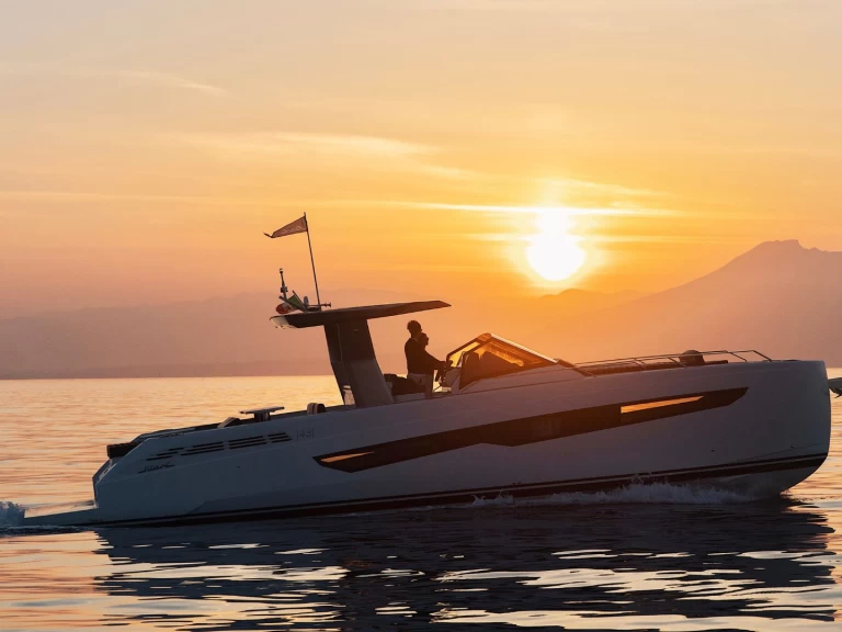 Hire a Fiart Fiart Seawalker 43 Antibes