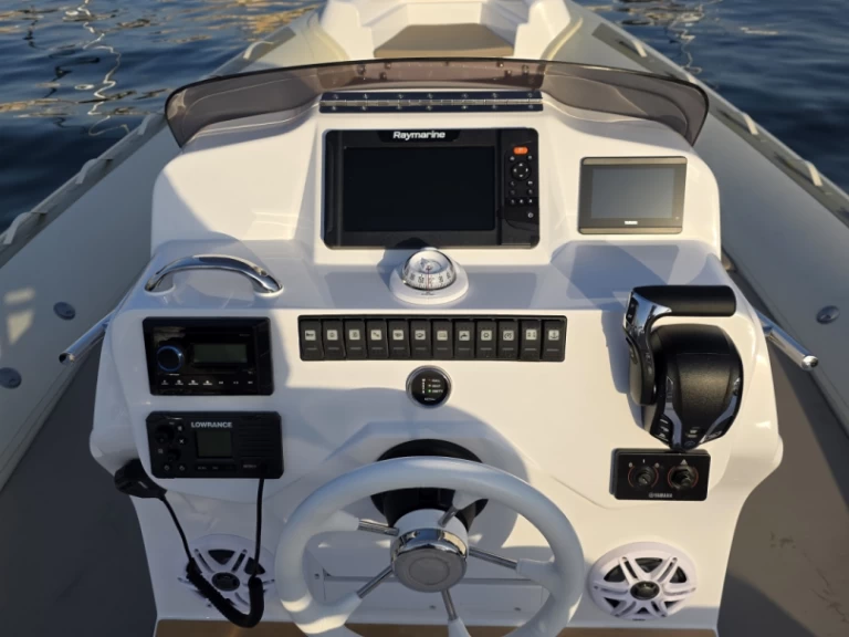 Hire RIB Master with a boat licence