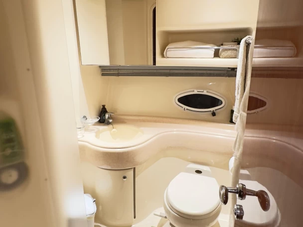 Yacht hire Tróia cheap Azimut 42 Fly