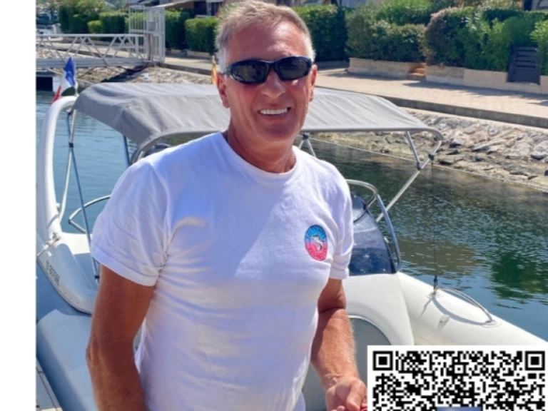 Zodiac Medline 3 charter bareboat or skippered in  Argelès-sur-Mer