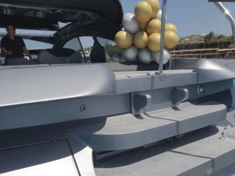 Pershing Pershing 65 charter bareboat or skippered in  Ornos