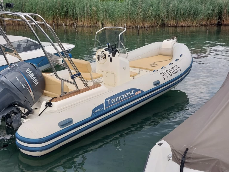 Yacht hire Saint-Jorioz cheap Tempest 626 Ivory