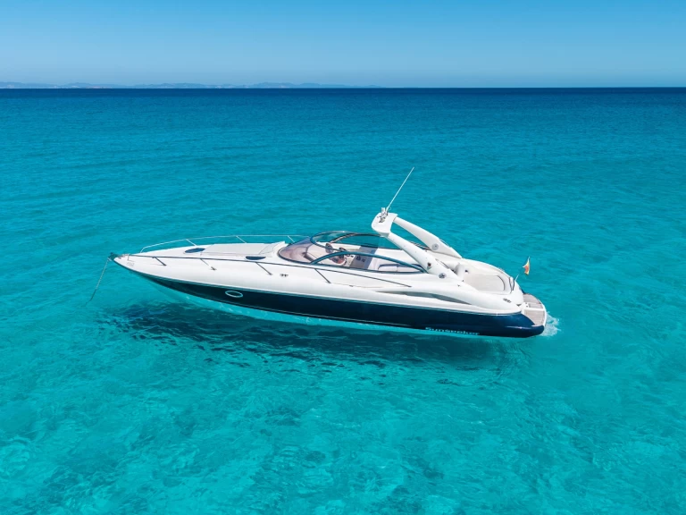 Hire Motorboat with or without skipper Sunseeker Ibiza Magna