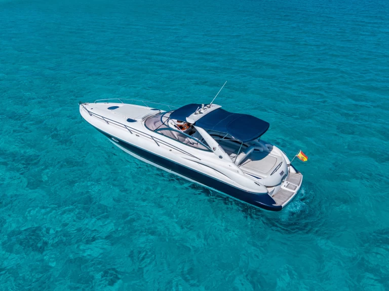 Yacht charter Ibiza Magna - Sunseeker Hawk 34 on SamBoat