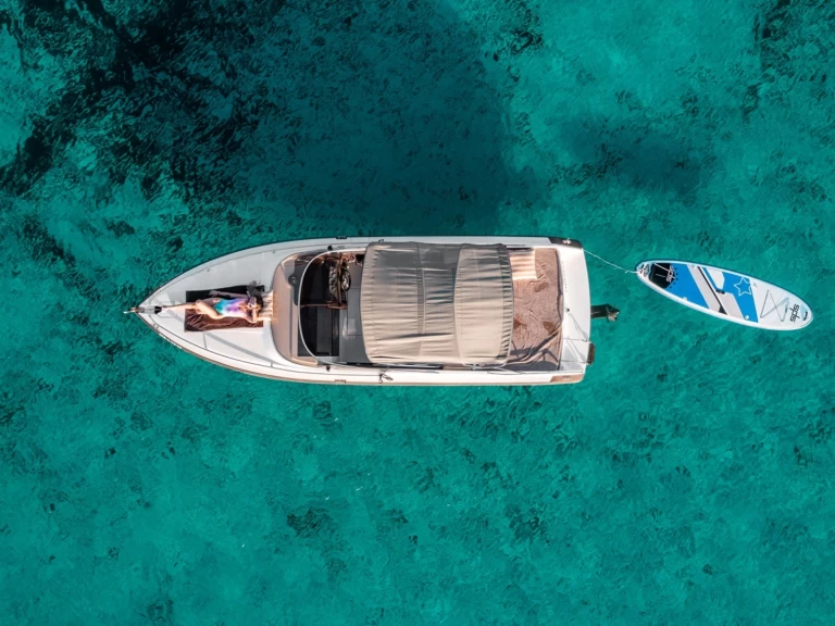 Motorboat to hire Ibiza Town at the best price