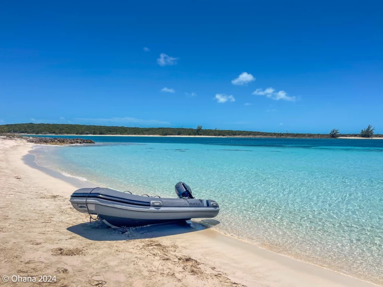 Hire Catamaran with or without skipper Lagoon Jolly Harbour