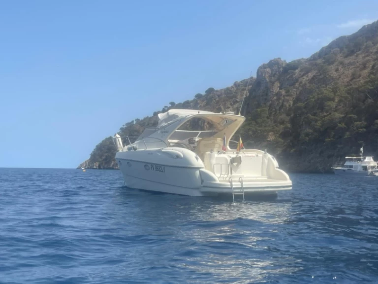 Hire a Gobbi Gobbi 345 SC Empuriabrava