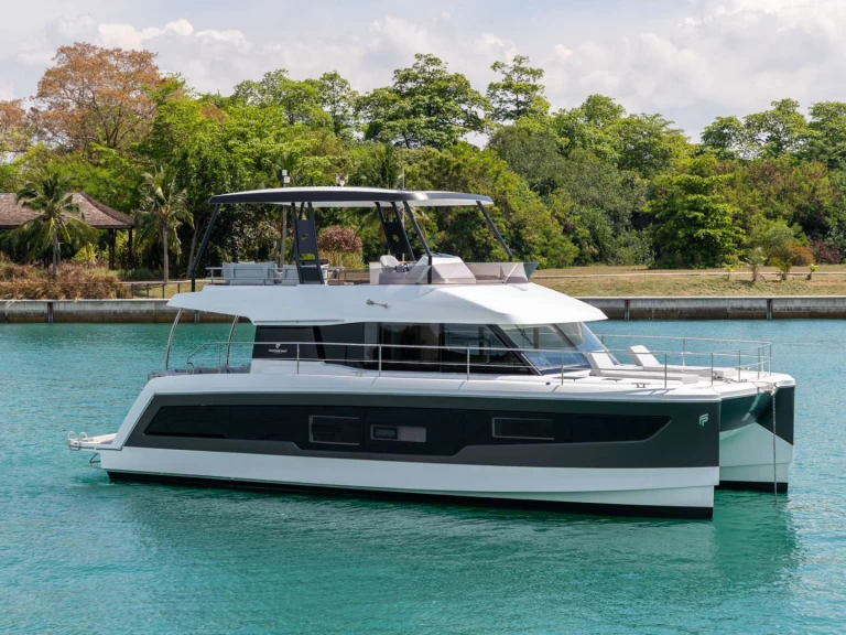Luxury Yacht hire in Belize - Fountaine Pajot FASCHING