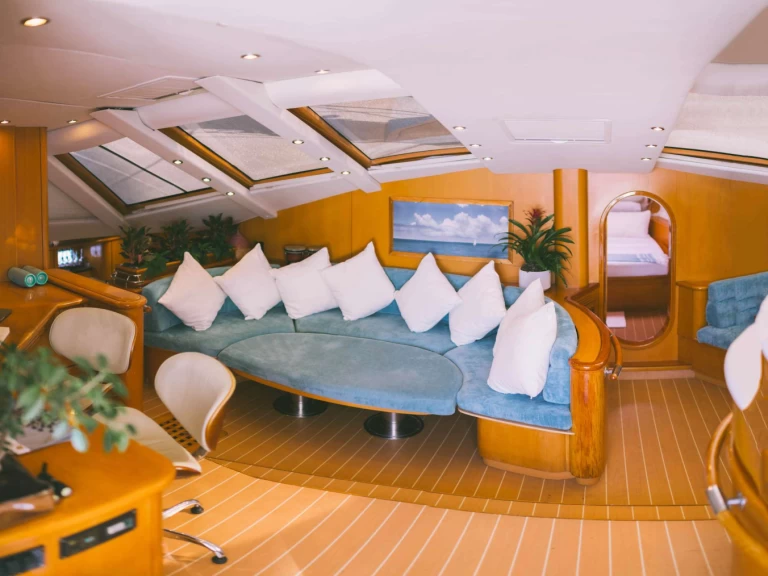 Yacht charter West End - Privilege KELEA on SamBoat