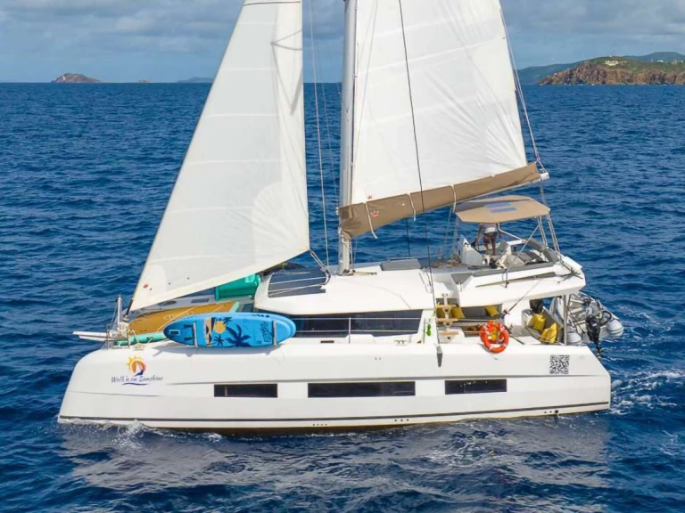 Charter a Dufour WALK'N ON SUNSHINE in British Virgin Islands (BVI) on Samboat