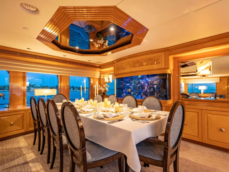 Yacht hire Caribbean cheap SeaQuest