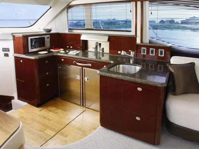 Yacht charter Manhattan - Sea Ray DANCING QUEEN on SamBoat