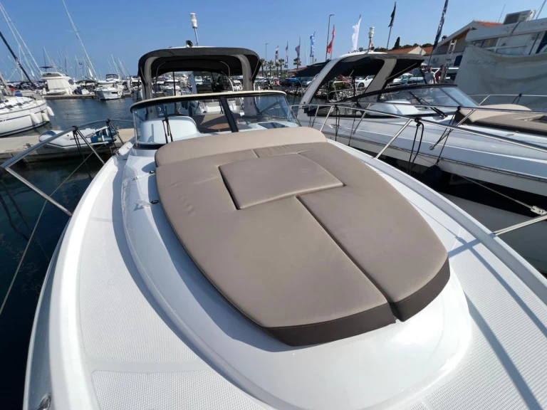 Motorboat hire in Biograd na Moru - Bavaria Bavaria S29