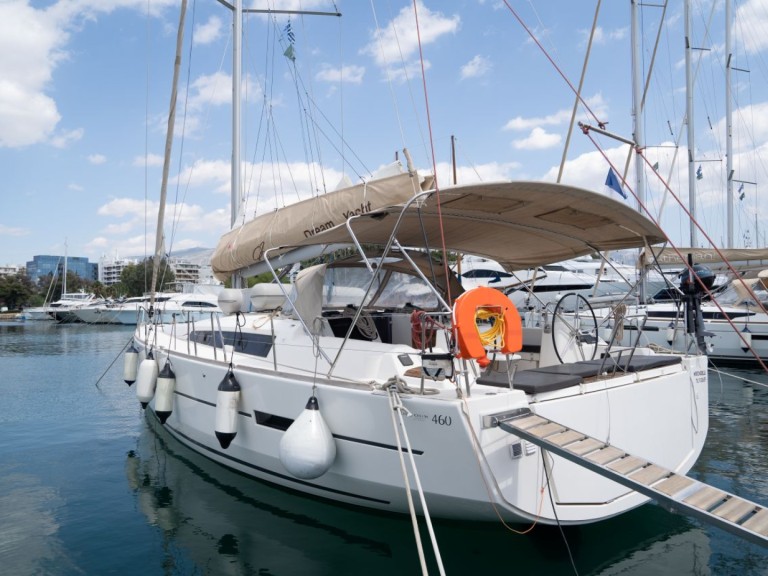 Hire Sailboat with or without skipper Dufour Alimos
