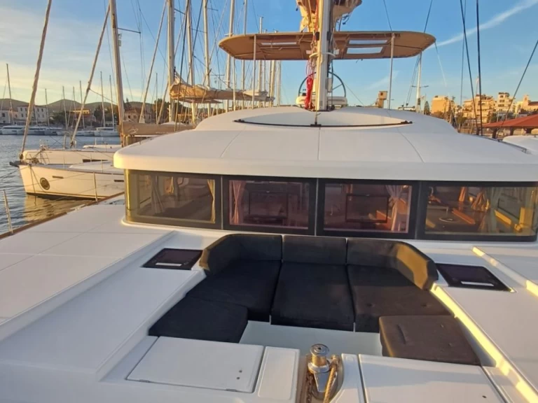 Lagoon Lagoon 52 F charter bareboat or skippered in  Lávrio