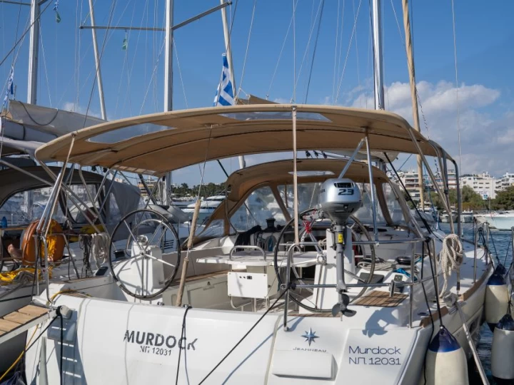 Charter a Jeanneau Sun Odyssey 479 in Alimos on Samboat