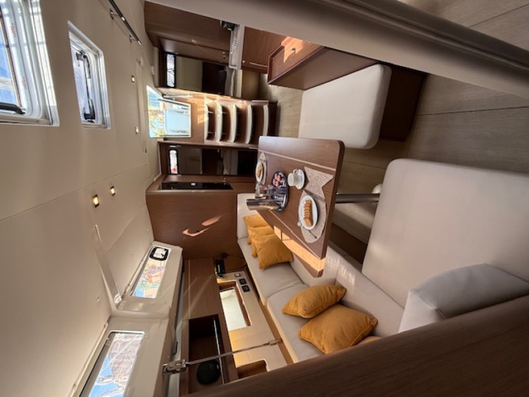 Sailboat hire in Préveza - Bénéteau Oceanis 46.1