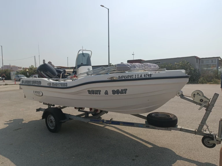 Yacht hire Néa Moudhaniá cheap KAVEIROS