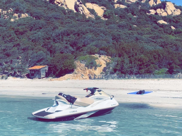 Hire Jet ski with or without skipper Yamaha Tizzano