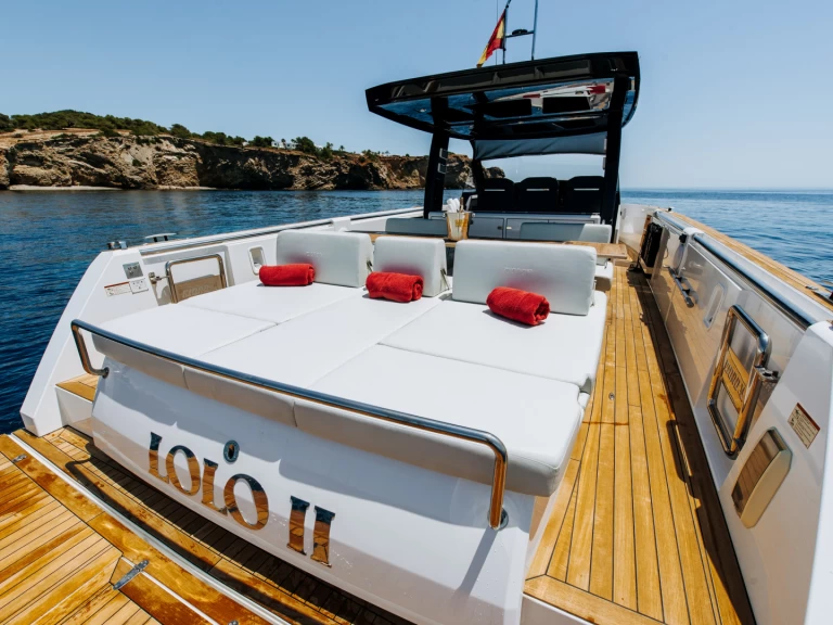 Motorboat to hire Ibiza Town at the best price