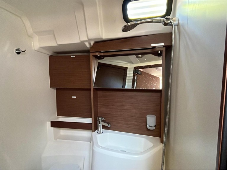 Yacht charter Las Galletas - Bénéteau Oceanis 51.1 on SamBoat