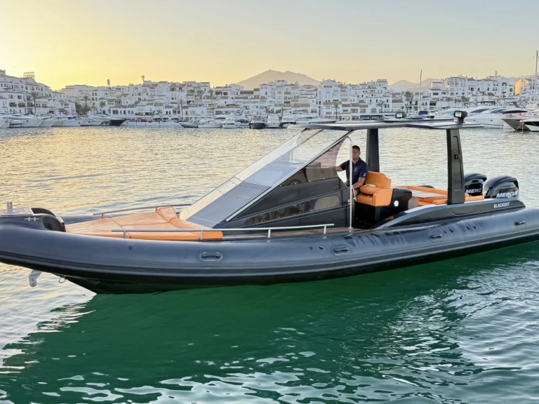 Hire RIB Tormenta with a boat licence
