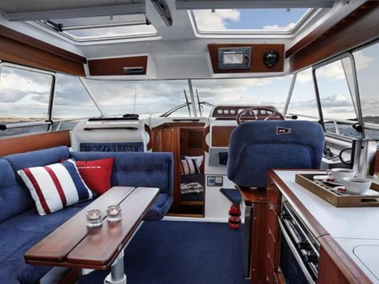 Yacht charter Rheinsberg - Nimbus 320 Coupé on SamBoat