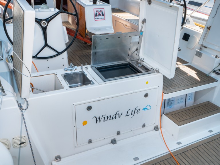 Charter a Dufour Dufour 460 Grand Large in Punat on Samboat