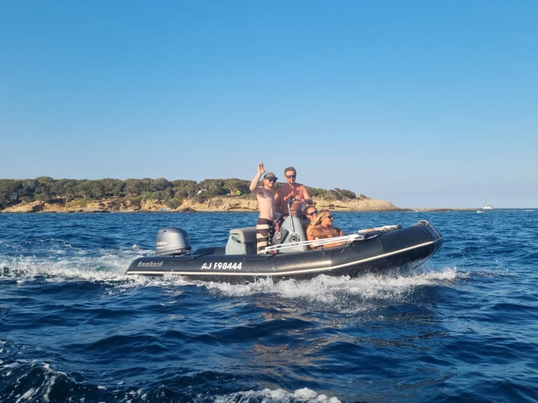 Hire RIB with or without skipper Bombard Porto-Vecchio