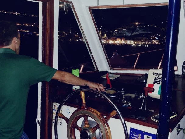 Motorboat to hire Amalfi at the best price